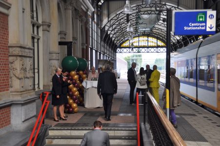 Station HS, Stationsplein, 2017